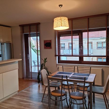 Apartament Mamert อุสตรอเนียมอร์สเกีย ภายนอก รูปภาพ